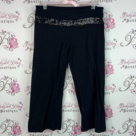 Lululemon capri reversible 2 way Black Yoga Pants with White Patterned Waistband - Picture 1 of 8